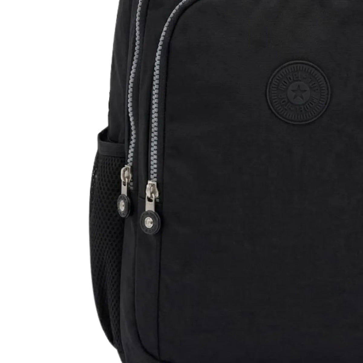 Kit Mochila de Costas Preta Ponto Verde com Estojo Box